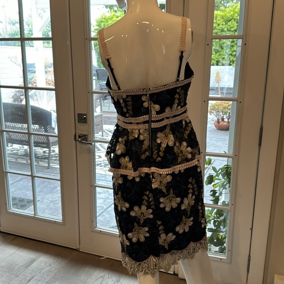 Lulus Karina Black & Blue Floral Embroidered Peplum Dress Size Small - Picture 8 of 14